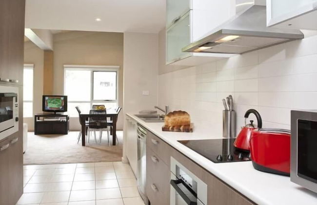 Altitude Apartments - Photo 9