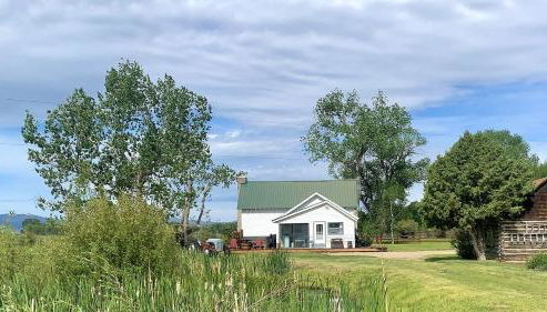 Stunning Cottage with Fire Pit in Saratoga, Wyoming - Foto 4