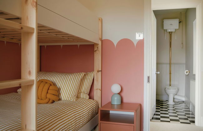 Trinity Farmhouse-Stunning House&Garden - Foto 23