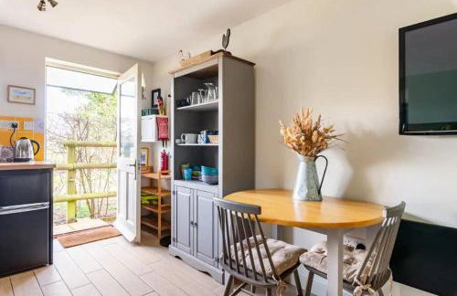 Peaceful country cottage in a rural location near Norfolk Broads 2 double bedroom - Foto 44