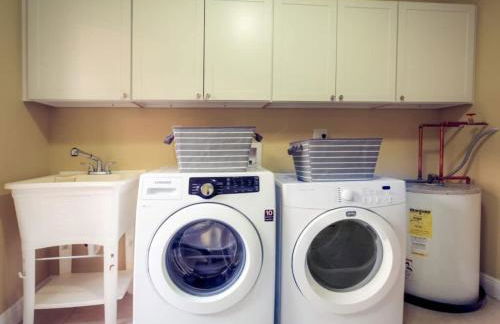 Casa Paradiso - A Sun Drenched Escape with Poolside Cabana Charm - Foto 13