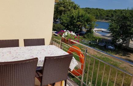 Apartment Zvone - Photo 9