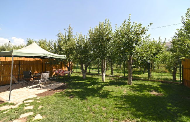 Hidden Garden Resort - Photo 33