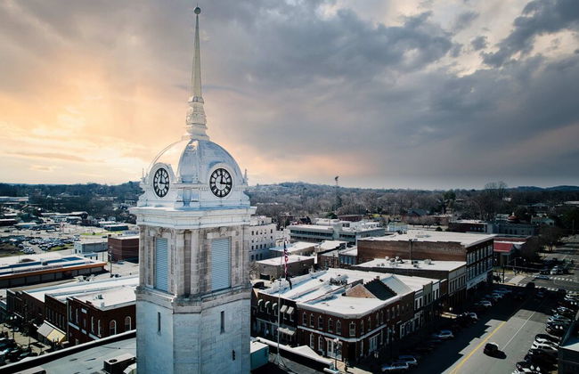 Muletown Haven Stunning Downtown Escape! - Foto 36