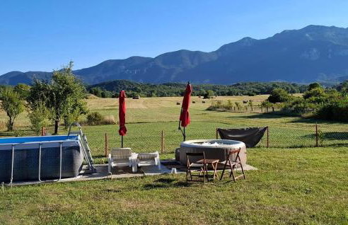 Gorgeous Home In Lovinac With Wi-Fi - Foto 1