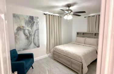 House Aurora next to Bush Gardens - Foto 16