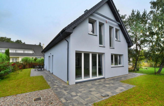 Comfortable Holiday Villa With Private Sauna - Foto 1