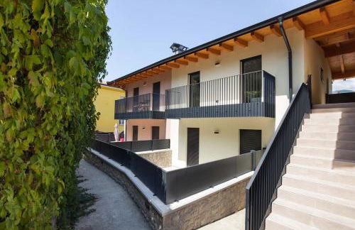 Modern Apartment with Lake View - Foto 6