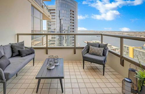 Panoramic Bay and City Views - 2BR, Pool, Gym, Parking - Foto 29