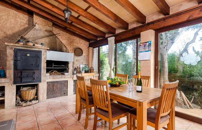 Villa in Serene Location - Photo 7