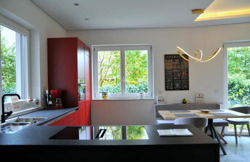 Ruhige Ferienwohnung mit Garten und Garage in Privatvilla - Foto 31