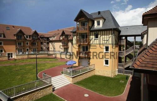 B08 1er etage La Ferme de Deauville 1 ch SOZEN C - Photo 24