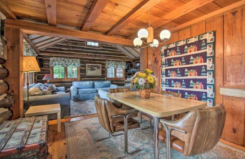 Waterfront Lake George Cabin Walk to Water - Foto 5