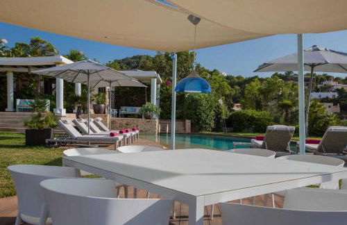 Amazing Ibiza Villa Can Icarus 6 Bedrooms Perched On A Cliff Overlooking The Beach Of Cala Moli San Jose - Foto 32