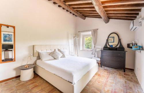 CASALE SANTA CATERINA Jacuzzi and Pool - Photo 30