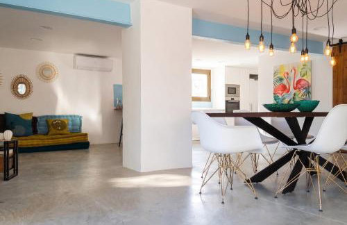 Charming Villa in El Vendrell + Pool - Foto 3