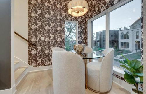 Luxury Townhouse with Rooftop Deck Less than 10 mins to Downtown - Foto 15