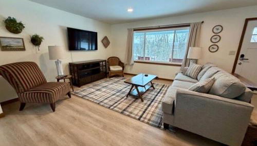 Wandering Whitetail Estate - Indiana Dunes - Valpo U - Pet Friendly - Foto 4