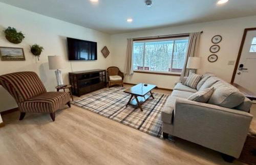 Wandering Whitetail Estate - Indiana Dunes - Valpo U - Pet Friendly - Foto 4