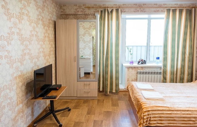 Apartment Economy on Piskunova 148-2 - Photo 1