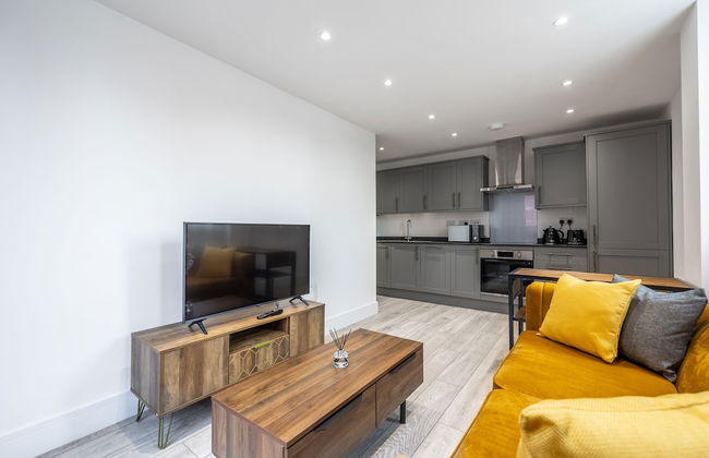 Stunning 2-bed Apartment in Camberley - Foto 18