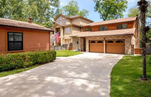 5BR 3.5BA Waterfront Boat, Dock and Kayaks, Lake McQueeney by Austin Vacay - Foto 55