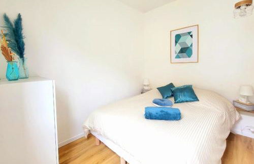 Le Cocon de Reims family and free parking - Foto 13