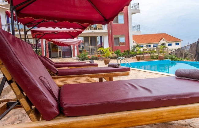 Deluxe 3-bed Apartment With Swimming Pool - Foto 10