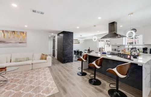 4BR Escape - Mtn Views Private BBQ - Foto 12