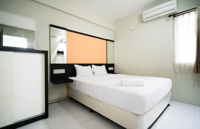 Simple And Homey 2Br At Dian Regency Apartment - Photo 5