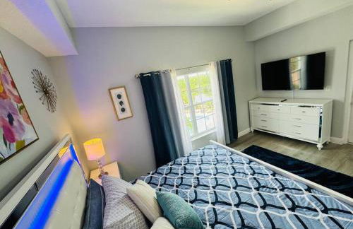 Luxurious & Epic Condo in heart of Orlando - Photo 40