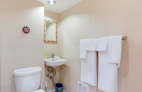 6 Mi to Dtwn Seattle Walkable Home with Hot Tub - Foto 21