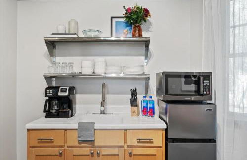 Urban Cowboy Villas - Heart of 704 - Foto 34