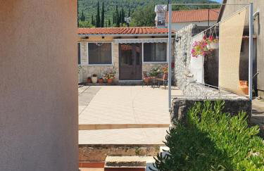 Happy Home LP - Photo 2