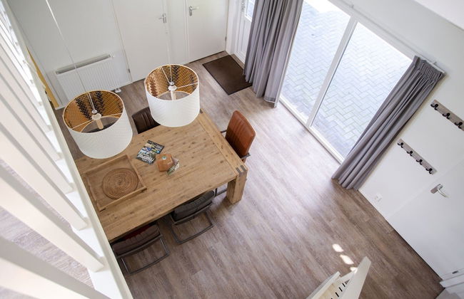 Beautiful House With Covered Terrace in Rhenen - Photo 17