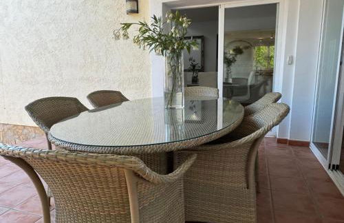 Villa pareada con piscina privada - Foto 23