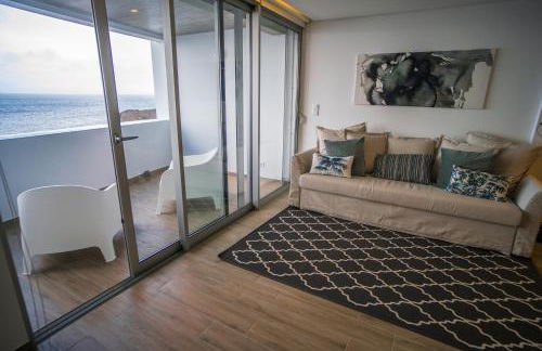 Islet House - Photo 17