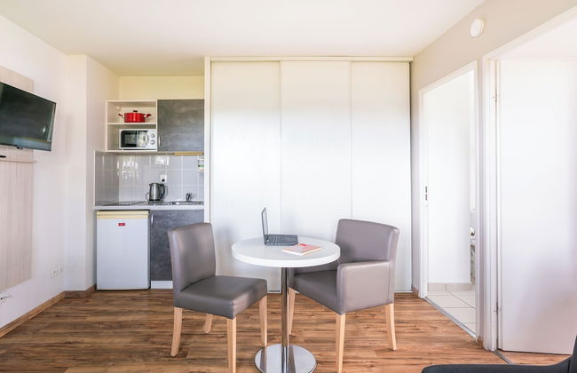 Séjours & Affaires Caen Le Clos Beaumois - Foto 17