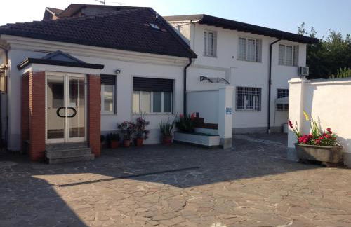 Milano Canal Apartments - Photo 12