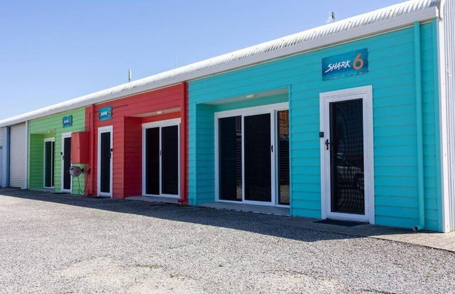 Port Lincoln Shark Apartments - Photo 1