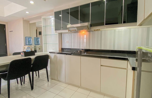 Best Location And Cozy 2Br At The Wave Kuningan Apartment - Foto 13