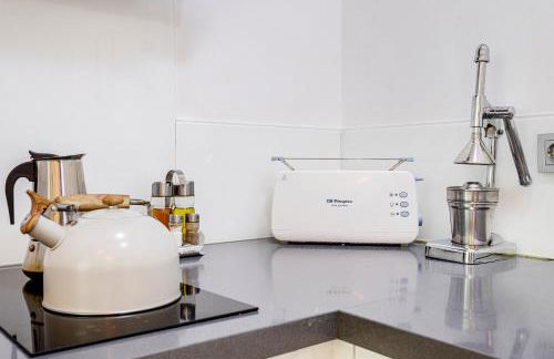 G&V APARTMENTS CLOSE to CENTER - Photo 10