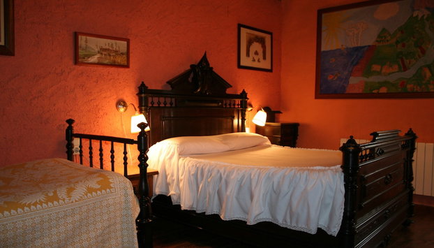 Masía El Güell - Foto 4, Habitación