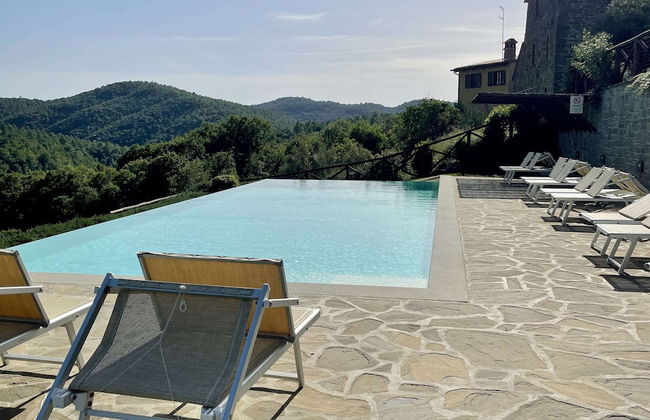 Farmhouse in Tuscany Near Anghiari - Photo 14