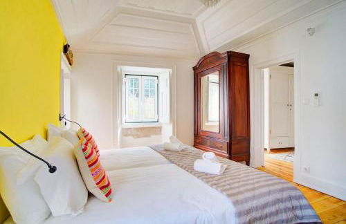 Charming Coastside Villa - Photo 25