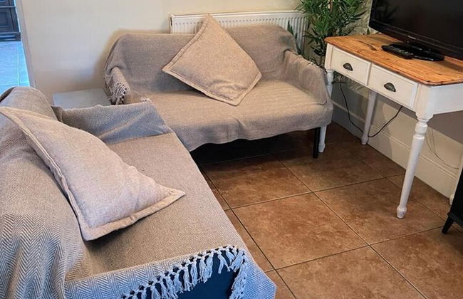 Oxfordshire Village Cottage With Private Garden - Foto 14