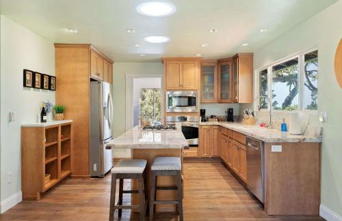 Azure Grove - Pebble Beach Tranquility for a Family of 8 - Foto 13