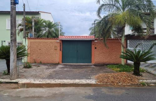 Casa Premium Piscina Privativa Gigante com Escorregador Próxima à Praia - Foto 49