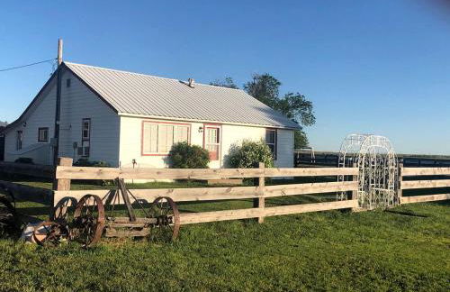 Cozy Cottage Rental for Six on a Working Ranch in Crawford, Nebraska - Foto 1