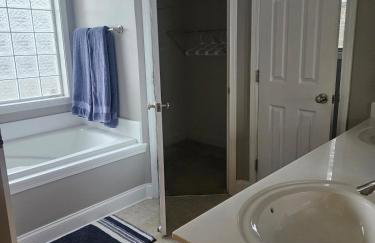 Spacious 3 BR Retreat in Leland - Foto 25